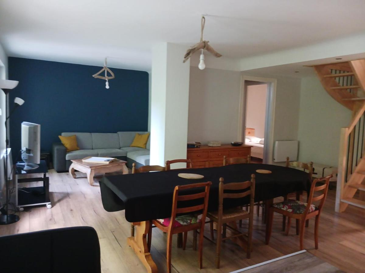 Loue Appartement Duplex De 90M2 Refait A Neuf Villefort  Bilik gambar